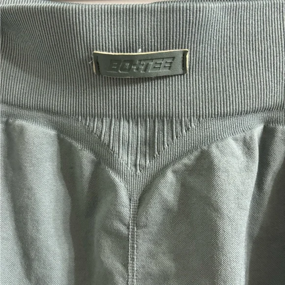 Bo + Tee Set - Picture 8 of 8